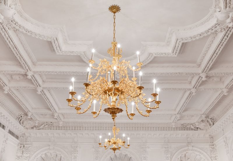 Chandelier Hanging in Kansas City, KS