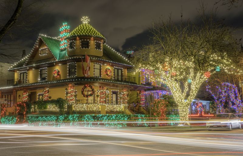 Holiday Lights Hanging in Kansas City, KS