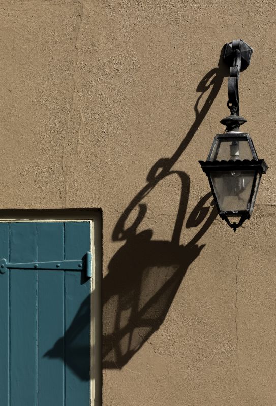 Outdoor Fixture Repair in Littleton, CO